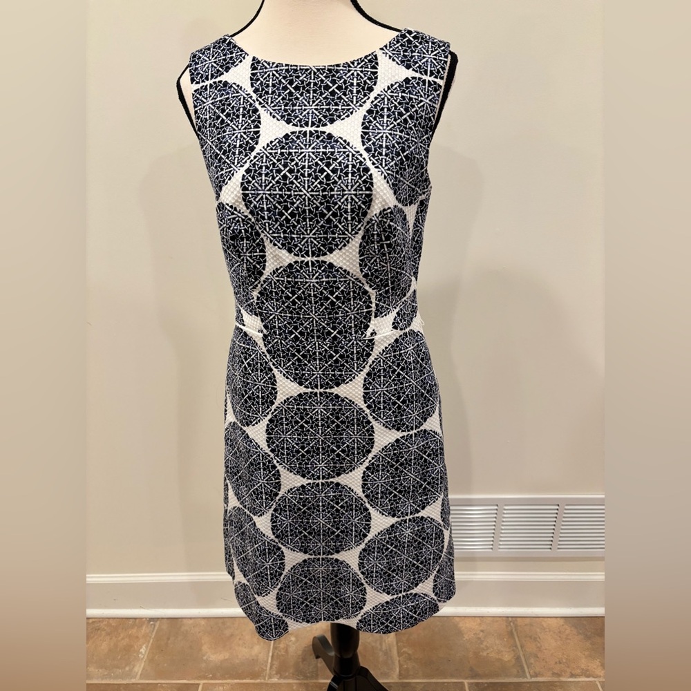 The Limited Navy and White Sleeveless Geometric Shift Dress